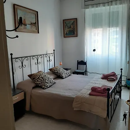 Hotel Locazione Turistica Poker D'Assi Verona Exterior foto